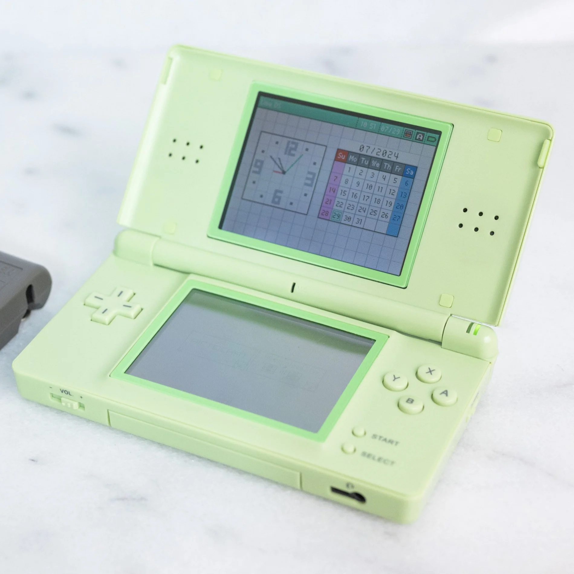 Nintendo ds lite system